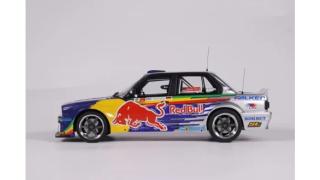 BMW E30 V8 - Drift OttO mobile 1:18 Resinemodell (Türen, Motorhaube... nicht zu öffnen!)